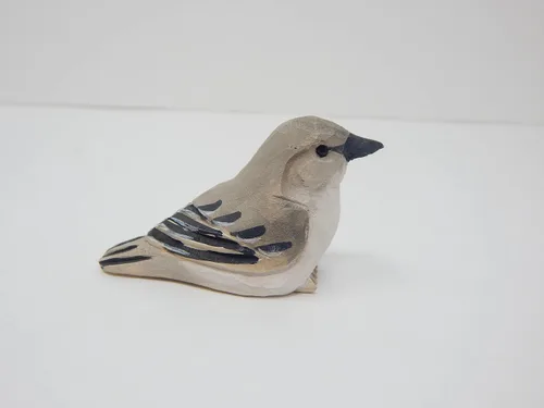 Vista 4 de Selsela Adorno colgante hecho a mano de ruiseñor, figura de pájaro de madera tallada a mano, escultura de vida silvestre artesanal, decoración