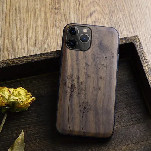 Vista 4 de Carveit Funda de madera para iPhone 11 Pro Max [madera natural y TPU suave negro] a prueba de golpes, protector de teléfono de madera único Nuez-11