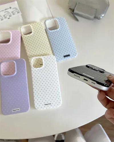 Vista 5 de inewateri Funda compatible con iPhone 11 con bonito diseño estético de lunares a la moda, fundas simples para TPU suave, funda de protección Negro