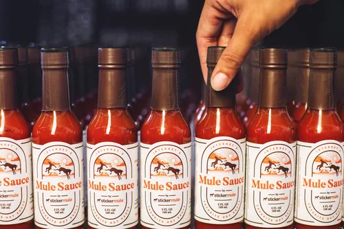 Vista 4 de Salsa de mula: salsa picante con habanero, bonete escocés amarillo y Bhut jolokia. (5 onzas, 1)