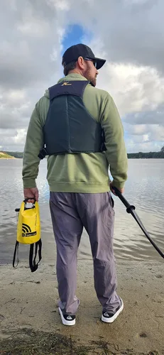Vista 5 de Sirius Signal SB-3L Kit de Bolsa Seca SOS de Seguridad Náutica y Emergencia para Kayaks, Barcos y Embarcaciones de Remo - Aprobado por USCG