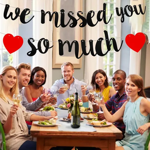 Vista 2 de Cartel de bienvenida para el hogar con texto en inglés "We Missed You So Much", con purpurina negra con texto en inglés "Happy Friendsgiving
