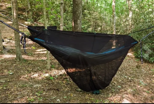 Vista 7 de Hammock Bliss Mosquitera Capullo - La mejor red de hamaca para insectos con malla a prueba de insectos que no se ve Um - Haz que la hamaca