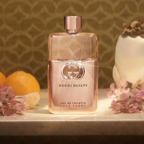 Vista 6 de Gucci Guilty by Gucci - Eau de Toilette en espray para mujer, 1.6 onzas