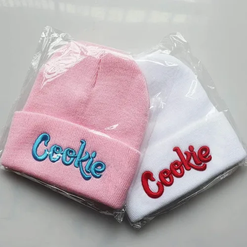 Vista 2 de Gorro de punto elástico para hombres y mujeres, gorro de invierno bordado