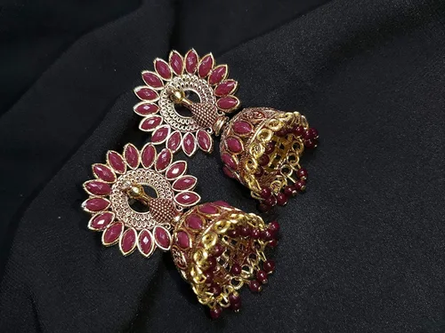 Vista 2 de Pendientes de Jhumka de pavo real con tachuelas de piedra para mujer Jhumki, verde