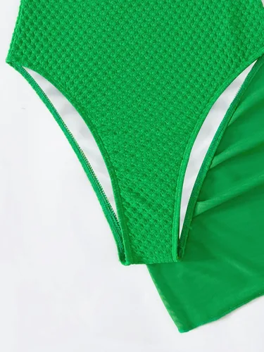 Vista 5 de MakeMeChic Traje de baño de 2 piezas para mujer, con corte frontal torcido, traje de baño de una pieza con falda para cubrir