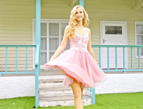 Vista 7 de Vestidos de tul para fiesta de exalumnos para adolescentes, tirantes delgados, vestidos cortos de encaje para graduación, vestido de cóctel