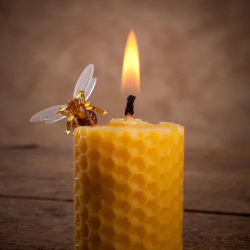 Vista 4 de PXBBZDQ Bobina de cera de abejas 100% orgánico con revestimiento de cera de abejas natural para hacer velas, velas DIY (200 pies, 0.039 in)
