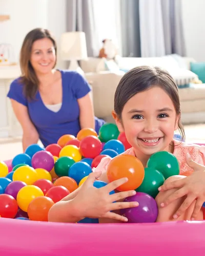 Vista 2 de 100 bolas de plástico multicolores Intex 3 1/8 pulgadas Fun Ballz, para edades 2 ó +