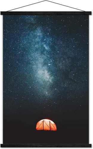 Vista 8 de Trends International Póster de pared Under The Stars, 14.725 x 22.375 pulgadas, versión enmarcada de madera de granero
