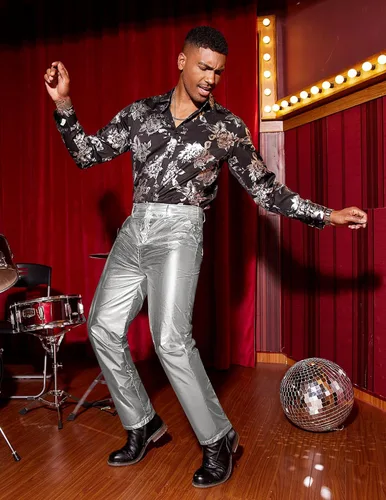 Vista 4 de COOFANDY Pantalones metálicos brillantes para hombre, pantalones de club nocturno, pantalones de discoteca de los años 70, 80, 90, pantalones