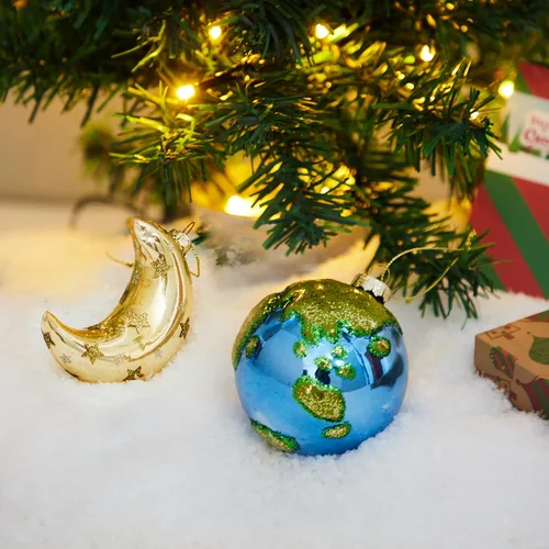 Vista 7 de Joiedomi Adorno colgante para decoración de árbol de Navidad, adornos de vidrio soplado de tierra y luna para regalo de Navidad, decoración