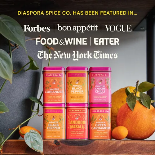 Vista 5 de Diaspora Spice Co. Pimienta negra entera Aranya Granos de pimienta entera de cosecha fresca de origen único de la India, alto aroma, sabor audaz