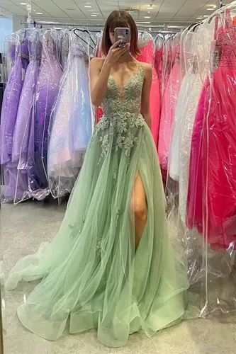 Vista 3 de Kncpti Vestido de fiesta con tirantes delgados, cuello en V, apliques, largo, formal, vestido de baile de noche, sexy, con abertura para mujer