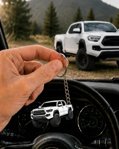 Vista 5 de Llavero Tacoma – Accesorios Tacoma 2016-2022 mods 2023 2024 Cool Key Chain Fob Cover 3ª generación Toy Truck