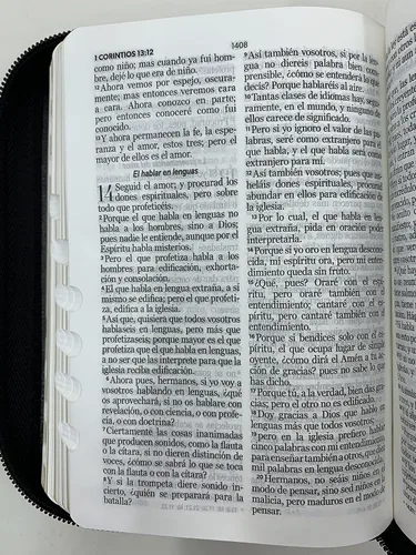 Vista 5 de Biblia tamaño compacta RVR.1960 piel espada negra gris con índice cierre 8 puntos Imitation Leather – 1 Enero 2022