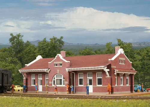 Vista 9 de Walthers Cornerstone Tren de depósito estilo misión ladrillo