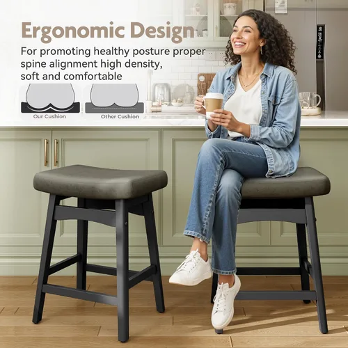 Vista 3 de MAISON ARTS Juego de 4 taburetes de bar grises para encimera de cocina, patas de madera maciza con asiento de silla de montar de piel sintética