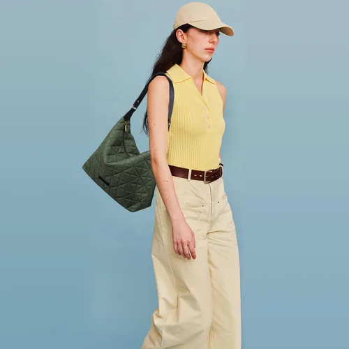 Vista 3 de Wranger Hobo acolchado grande para mujer