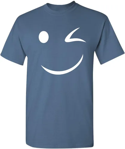 Vista 21 de Camiseta divertida con diseño de cara sonriente con texto en inglés «Happy Wink»