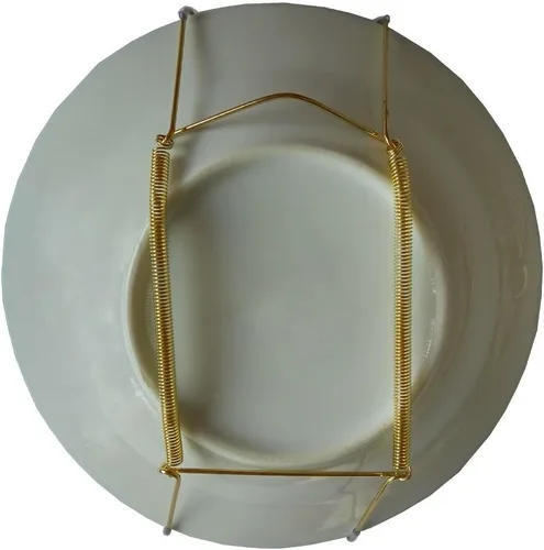 Vista 2 de Lot5 - Soporte de pared pequeño invisible de 6 pulgadas con cubierta protectora de goma para bandeja decorativa de 5 a 7 pulgadas