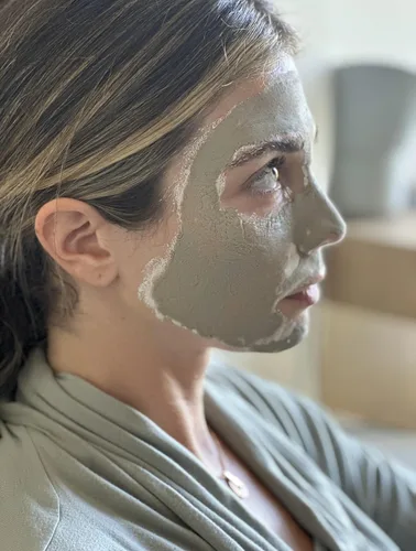 Vista 3 de Mascarilla facial de arcilla de zeolita orgánica, limpieza profunda de poros y desintoxicación, tratamiento de acné y puntos negros, control
