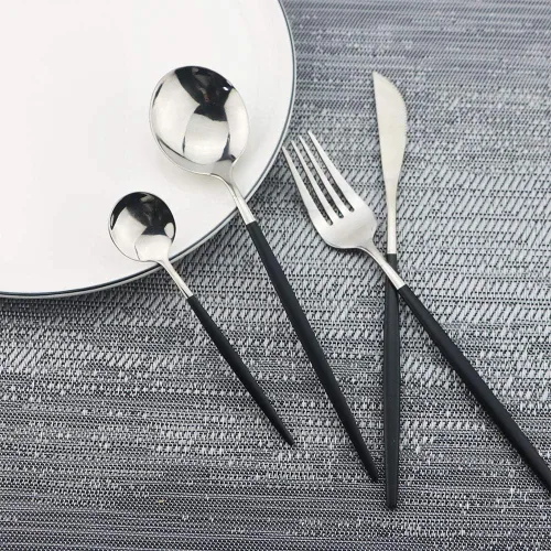 Vista 4 de JASHII Juego de cubiertos negros y plateados, cubiertos de acero inoxidable con acabado satinado, 20 piezas, utensilios de cocina, cubiertos pulidos