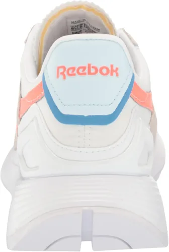 Vista 3 de Reebok Classic Leather Legacy Az Cross Trainer para mujer, Claro
