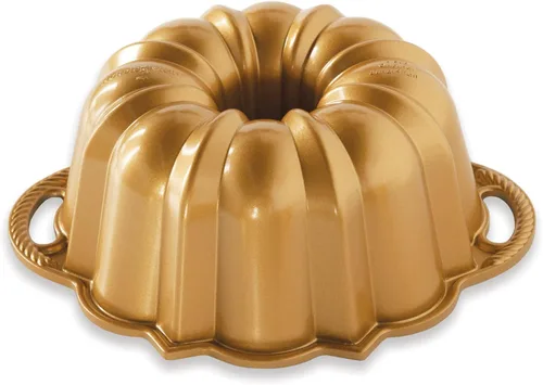 Vista 2 de Nordic Ware Anniversary Bundt 6 tazas, color dorado