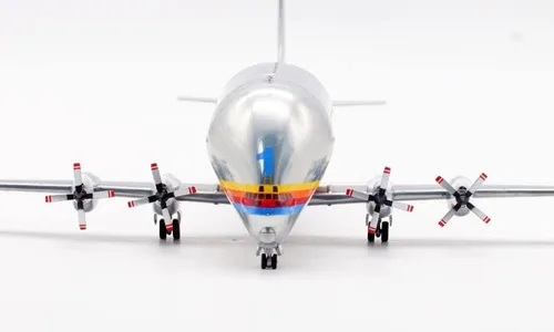 Vista 2 de Alas JC para aeronave AERO SPACELINES Super Guppy para Airbus SKYLINK 377SGT F-BTGV 1/200 DIECAST modelo preconstruido