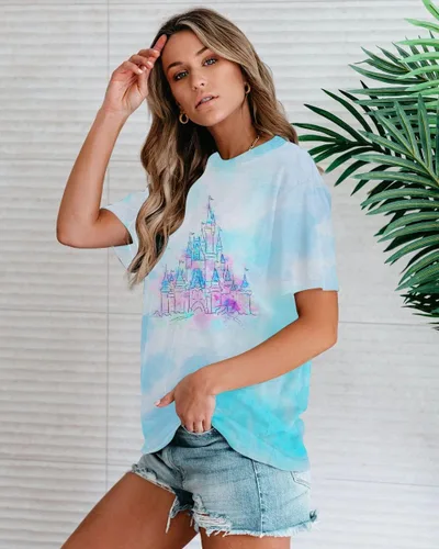 Vista 3 de FRYAID Camiseta mágica para mujer, diseño de castillo del reino y teñido anudado, camisetas de manga corta para vacaciones familiares