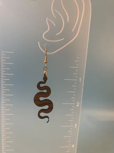 Vista 4 de Pendientes de serpiente de maderapendientes de nuezpendientes de serpientependientes extrañospendientes de corte láserpendientes de maderapendientes