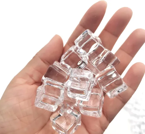 Vista 4 de Cubitos de hielo falsos, 100 piezas de hielo falso de 0.591 in, diamantes de cristal acrílico artificiales, rocas de hielo acrílicas, relleno