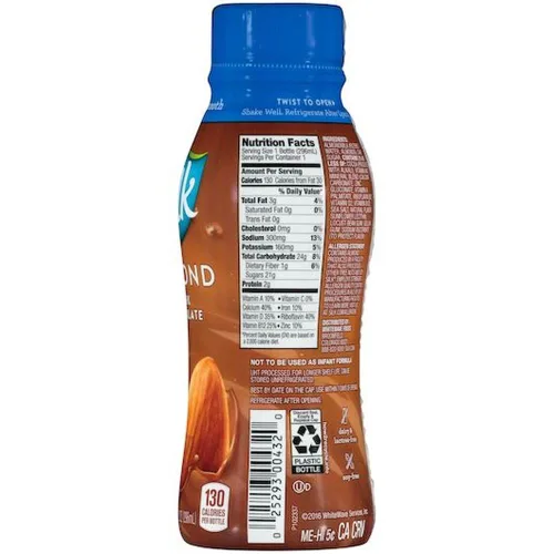 Vista 2 de Silk Leche de almendras de chocolate oscuro, botella de 10 onzas líquidas, 12 por caja.