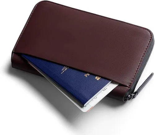 Vista 5 de Bellroy Folio de Viajes Segunda Edición, DeepPlum, Compacto