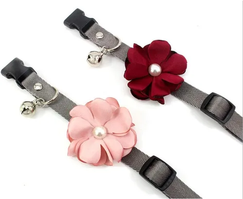 Vista 6 de Collar de perro y gato con flor de geranio, collar de nailon para cachorro con campana de perlas, accesorio de disfraz de Yorkie de Chihuahua Rosado