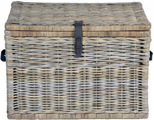 Vista 3 de The Basket Lady, baúl profundo de mimbre para almacenamiento Outside: 24" L x 17" W x 17.5" H Inside: 22”L x 15”W x 15”H - Handcrafted by