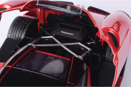 Vista 4 de Motormax Pagani Huayra Red 1/18 Modelo de coche fundido a troquel