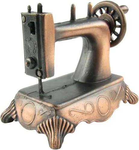 Vista 2 de Máquina de coser a mano modelo a escala 1:6 Sacapuntas de lápiz de metal en miniatura para casa de muñecas