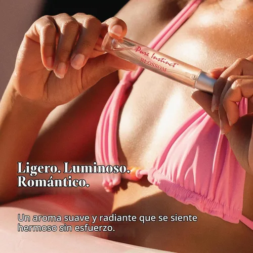 Vista 4 de Pure Instinct BLOSSOM - Perfume de aceite esencial con infusión de feromonas original, para sus mujeres, listo para la TSA