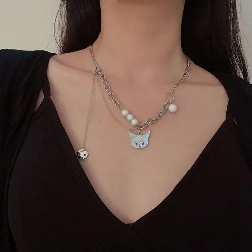 Vista 2 de Collar con colgante de personaje de dibujos animados de acero inoxidable para mujeres, adolescentes, niñas, mejores amigos, mejores amigos, regalo