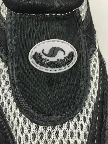 Vista 2 de Shoe Shack - Calzado acuático para hombre diseño de olas