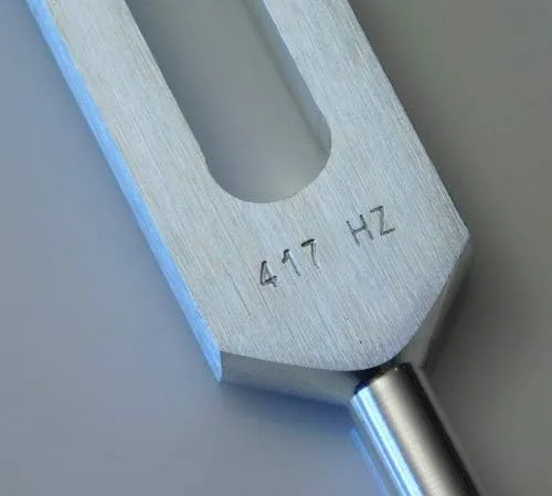Vista 2 de Diapasón de 417 Hz sin