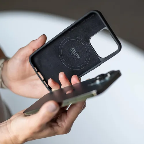Vista 3 de SP CONNECT Funda para teléfono SPC+ Compatible con iPhone SE/8/7/6S/6 Negro estuches básicos para teléfonos celulares