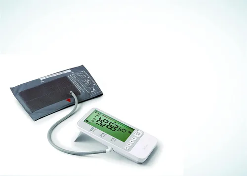 Vista 3 de InBody at-Home - Monitor automático de presión arterial BP170 - Monitor de presión arterial alta con brazalete de un solo toque, para uso doméstico