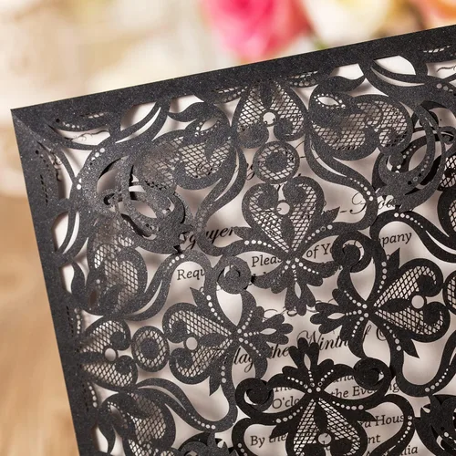 Vista 5 de Hosmsua 50 tarjetas de invitación de boda negras cortadas con láser con sobres, invitaciones de rosa hueca de 6.3 x 6.3 pulgadas para boda
