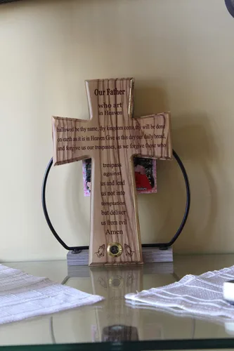 Vista 7 de Cruz de pared de oración del Señor, madera de olivo, hecha a mano en Bethlehem y Jerusalén, Tierra Santa, única en su clase, muy especial, con hojas