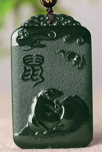 Vista 2 de China Natural Hetian Green Jade Nefrita tallado Zodiaco Protector Deidad Colgante Amuleto