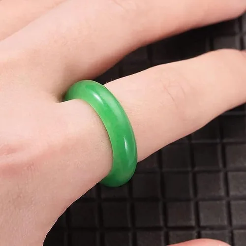 Vista 3 de GYRMMUE Anillos de jade de cristal verde natural para mujer y hombre, anillo de piedras preciosas de buena suerte, anillos de jade verde, anillo